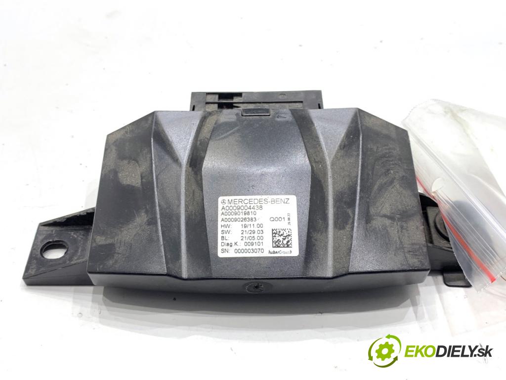 MERCEDES-BENZ eSPRINTER Skrzynia Skrzynia 2022 85 kW Electric (910.633)  Modul Riadiaca jednotka A0009004438 (Riadiaca jednotka ostatné)