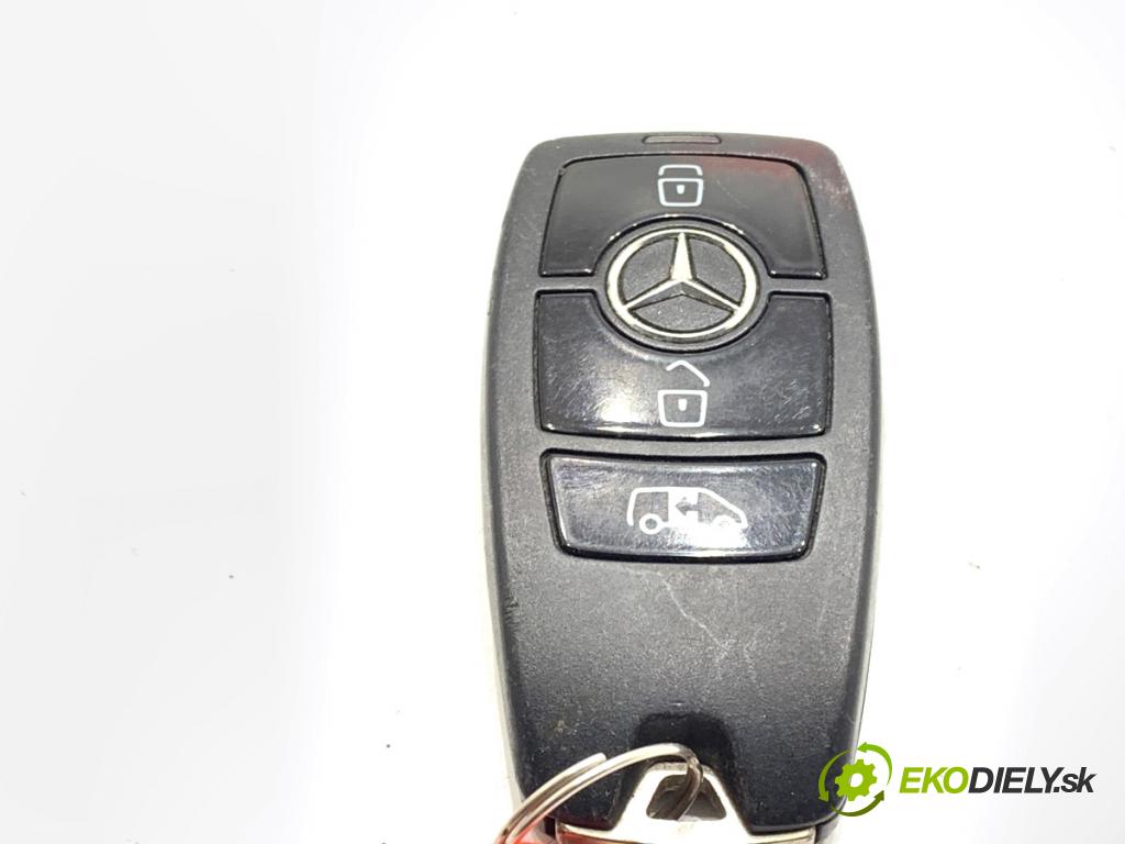 MERCEDES-BENZ eSPRINTER Skrzynia Skrzynia 2022 85 kW Electric (910.633)  kľúč A9079053008