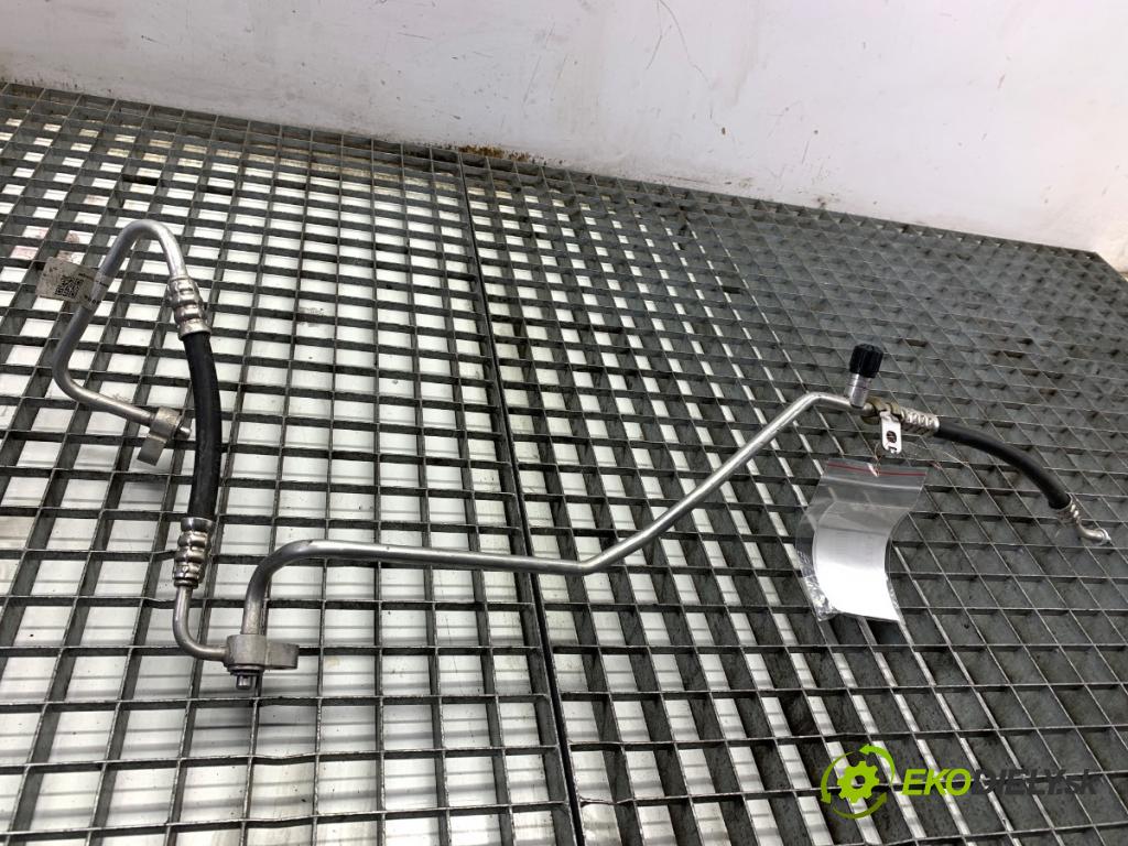 MERCEDES-BENZ eSPRINTER Skrzynia Skrzynia 2022 85 kW Electric (910.633)  rúrka klimatizácie A9108301800 (Rúrka klimatizácie)