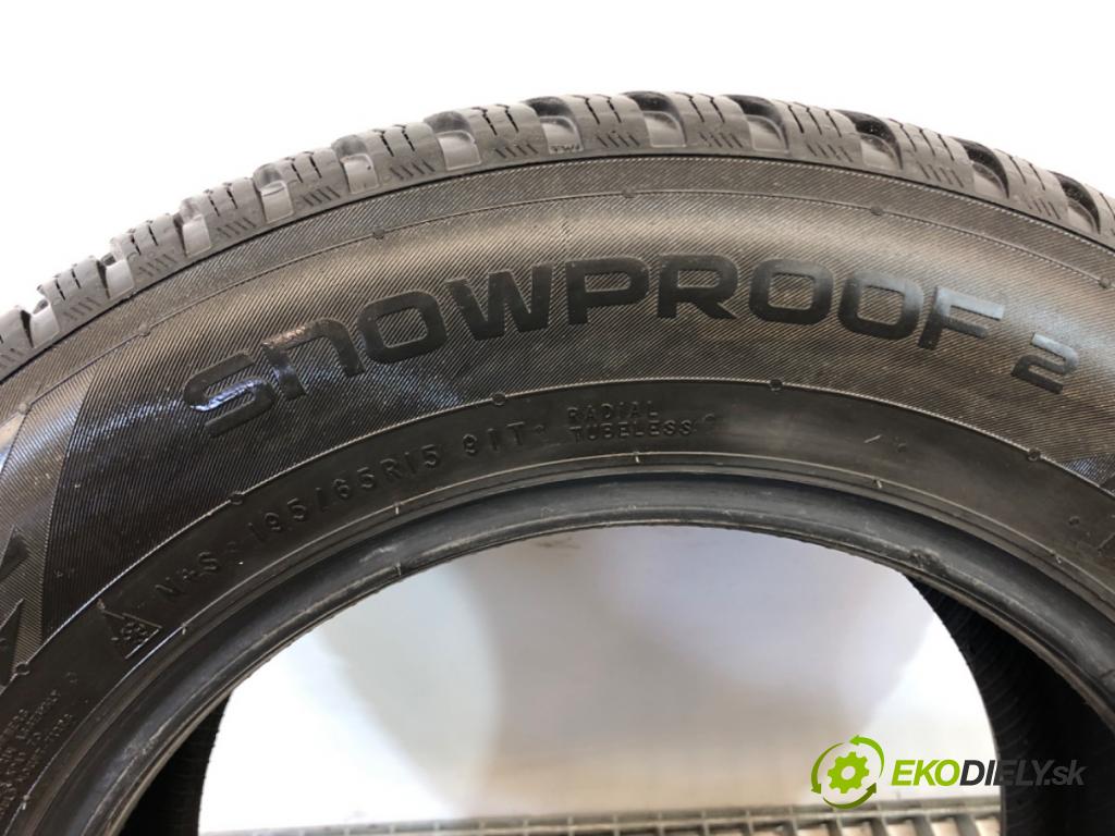 --- --- PNEUMATIKY: zima 2X 195/65 15" NOKIAN