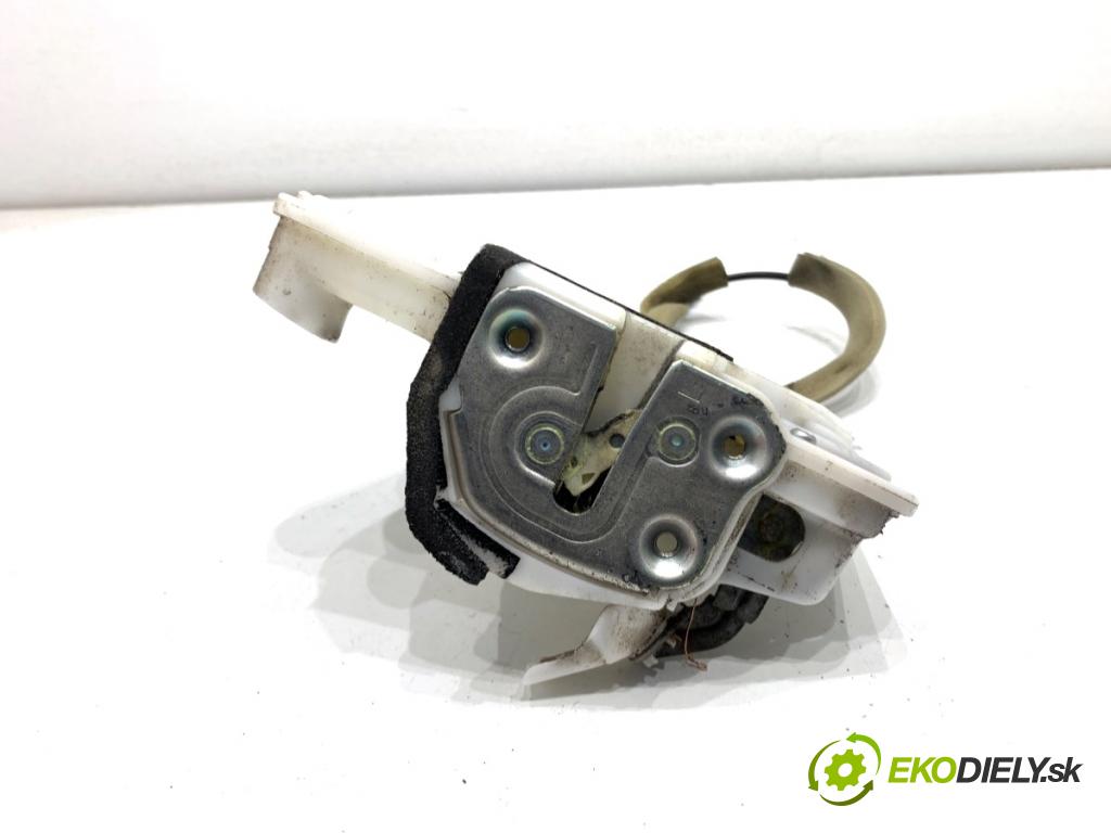 MAZDA 3 BM liftback 2014 88 kW 2.0 1998 zámok dveře levý přední část 