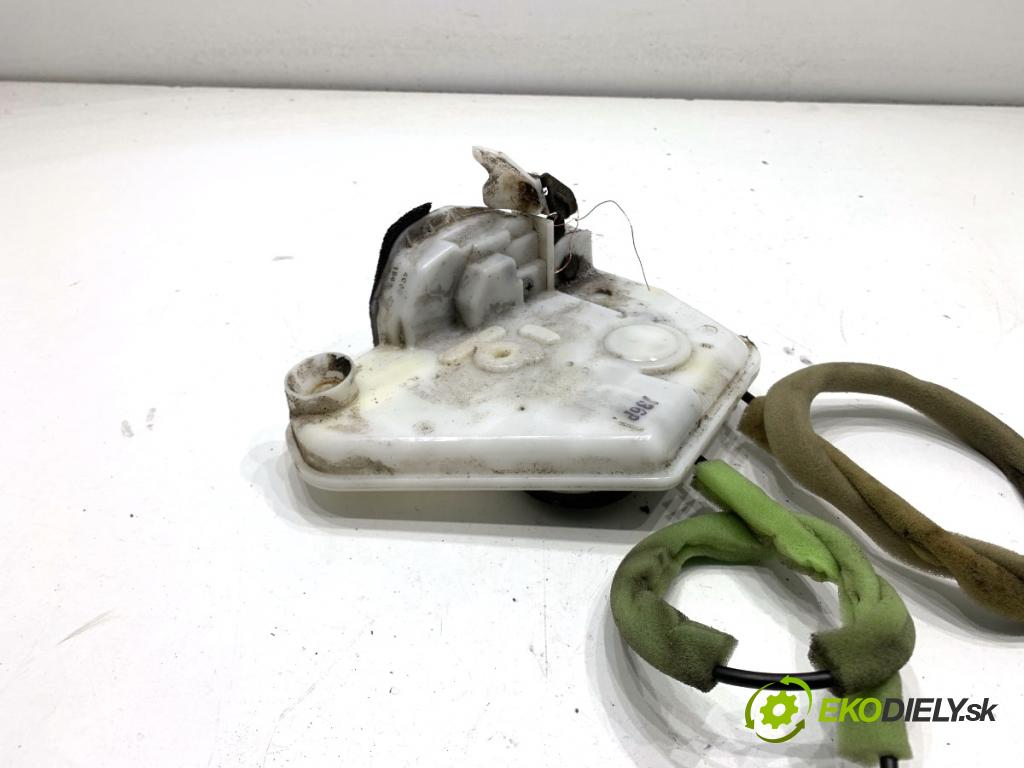 MAZDA 3 BM liftback 2014 88 kW 2.0 1998 zámok Dvere ľavy predný