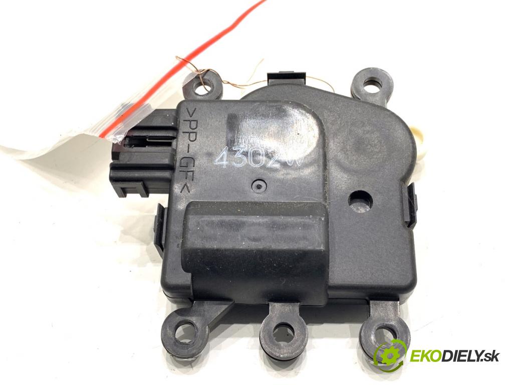 MAZDA 3 BM liftback 2014 88 kW 2.0 1998 motor topení 