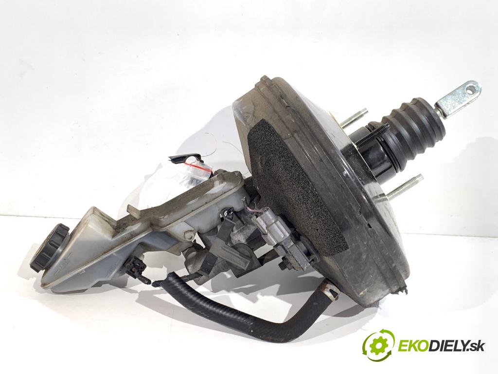 MAZDA 3 BM liftback 2014 88 kW 2.0 1998 posilovač bŕzd BHR243950