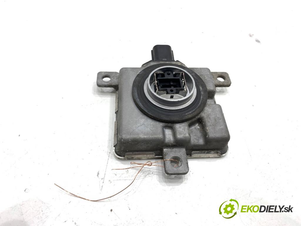 MAZDA 3 BM liftback 2014 88 kW 2.0 1998 Menič XENON  (Riadiaca jednotka xenónu)