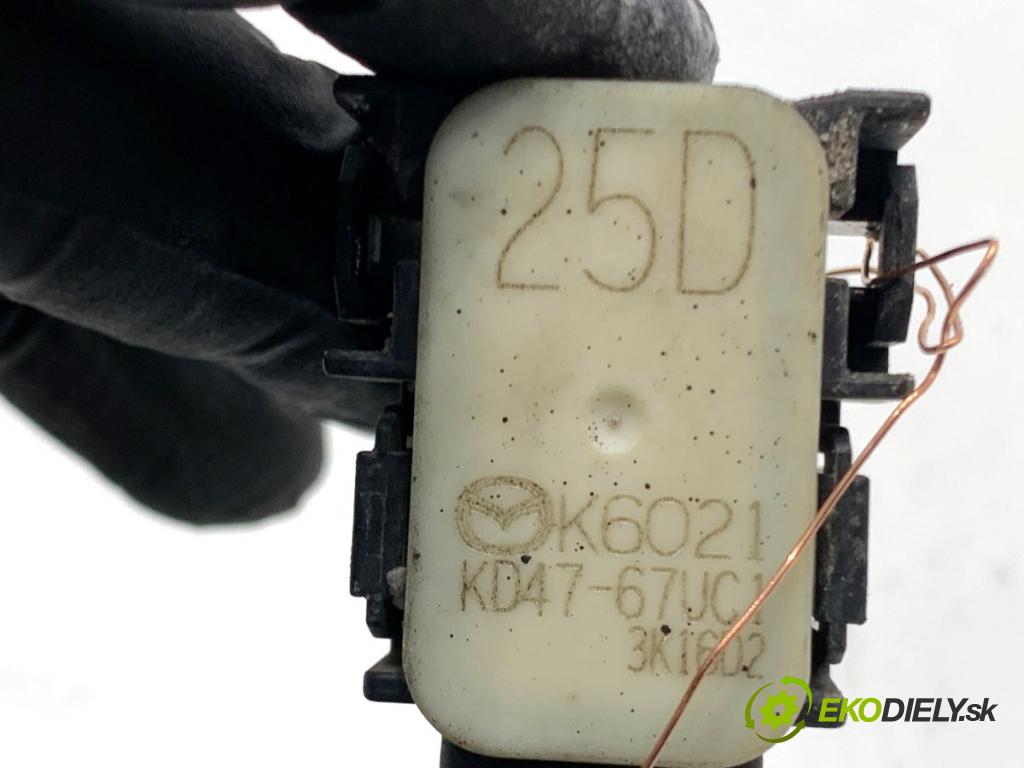 MAZDA 3 BM liftback 2014 88 kW 2.0 1998 snímač PDC KD47-67UC1
