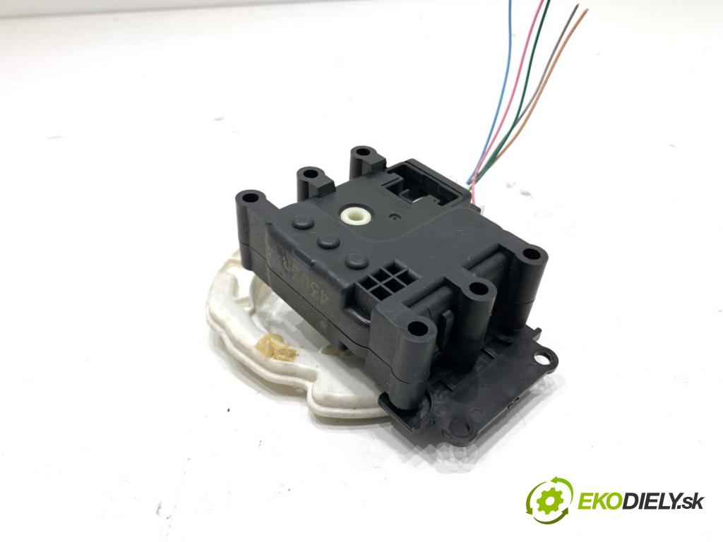 MAZDA 3 BM liftback 2014 88 kW 2.0 1998 Motor kúrenia