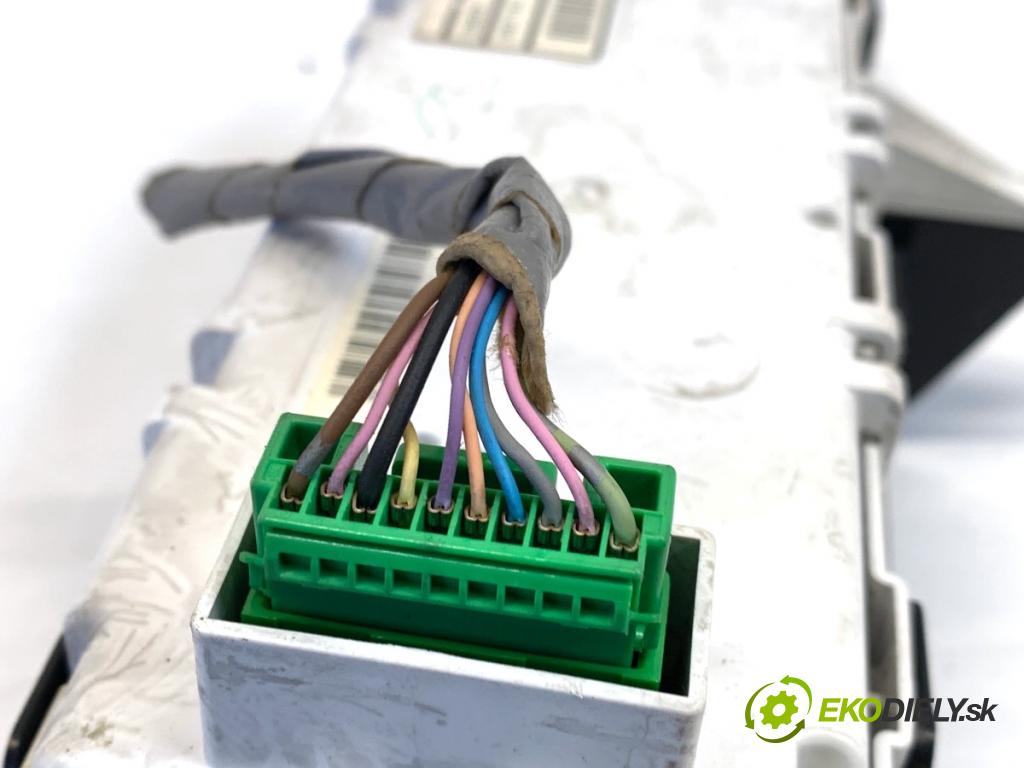 HONDA CIVIC VIII liftback 2009 73 kW 1.4 (FK1, FN4) 1339 Dislpej HR0343014 (Prístrojová doska)