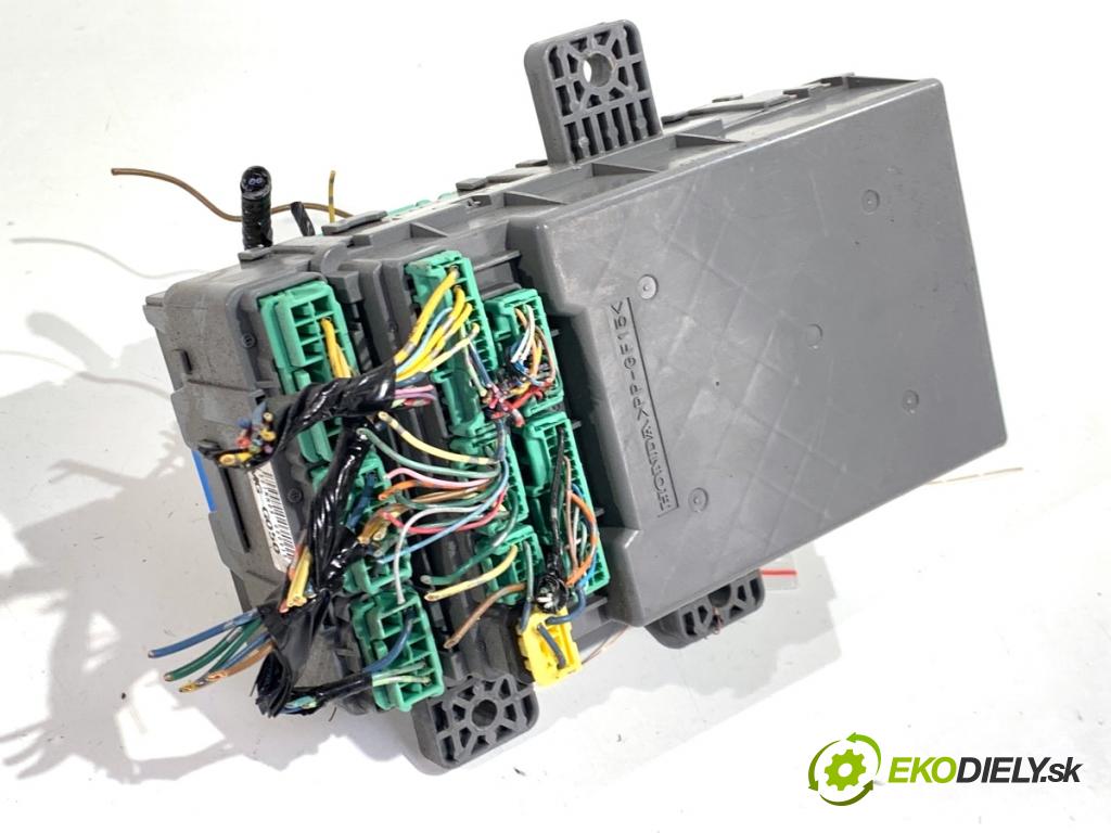 HONDA CIVIC VIII liftback 2009 73 kW 1.4 (FK1, FN4) 1339 Modul BSI 37832LN (Poistková skrinka)