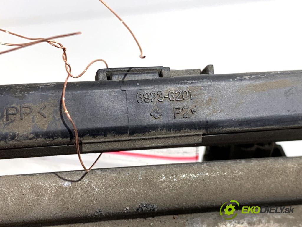 HONDA CIVIC VIII liftback 2009 73 kW 1.4 (FK1, FN4) 1339 Lišta vstrekovacia  (Vstrekovacia lišta)