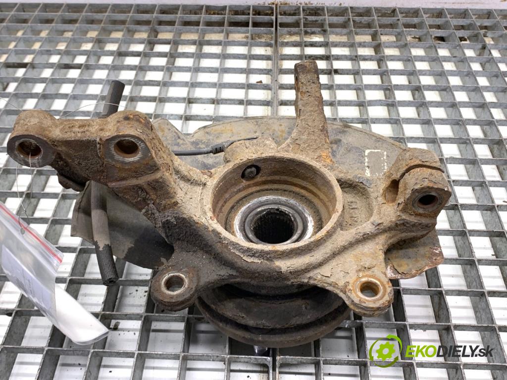 KIA SPORTAGE III SUV 2011 85 kW 1.7 CRDi 1685 náboj pravy predný