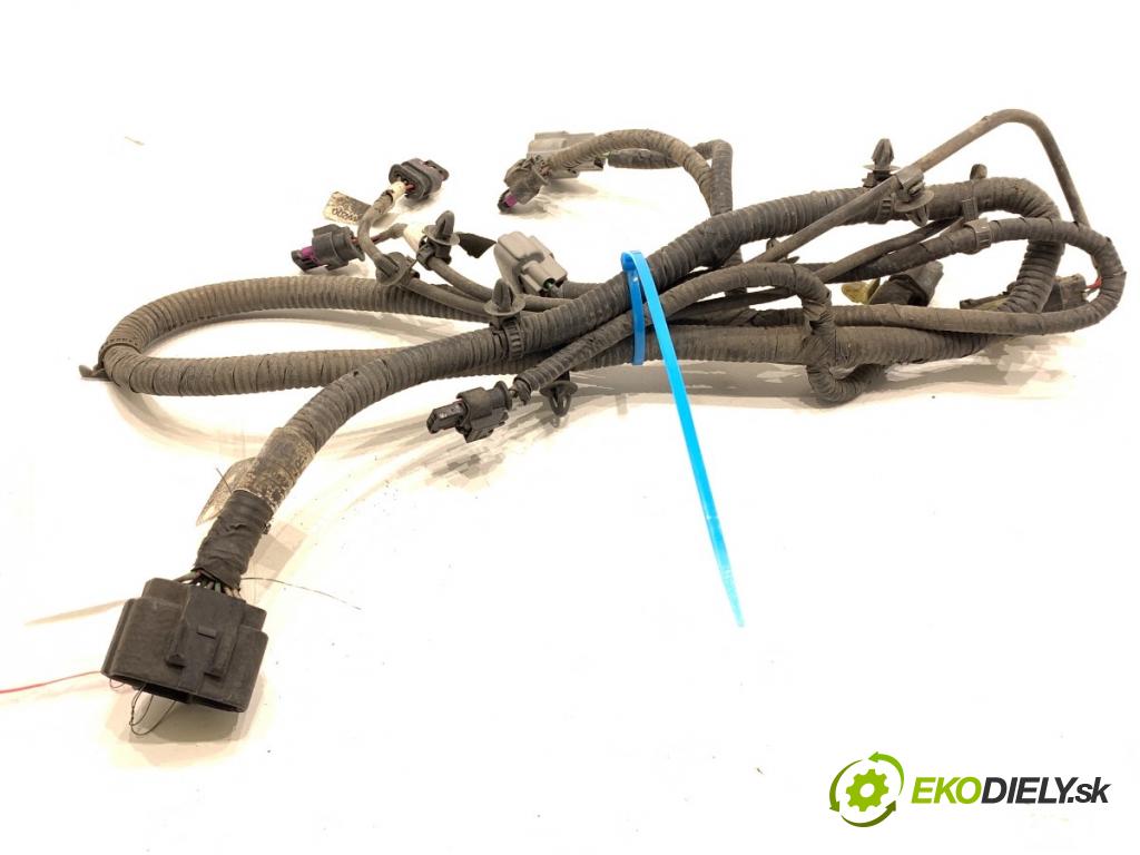 KIA SPORTAGE III SUV 2011 85 kW 1.7 CRDi 1685 Káblovačka PDC zad 91880-3U060