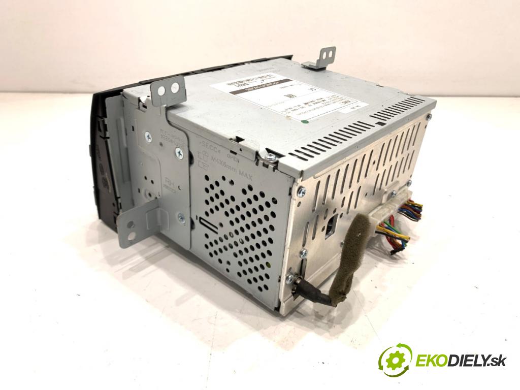 KIA SPORTAGE III SUV 2011 85 kW 1.7 CRDi 1685 RADIO 96150-3U010WK (Audio zariadenie)