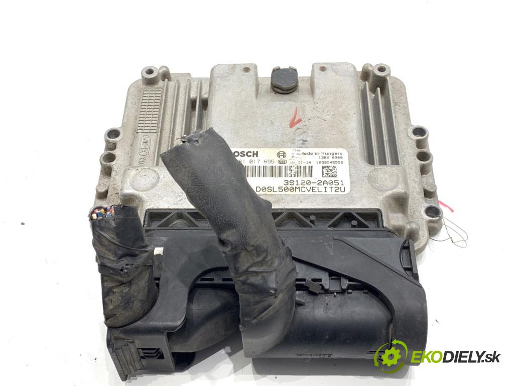 KIA SPORTAGE III SUV 2011 85 kW 1.7 CRDi 1685 řídící jednotka motora 39120-2A051 (Řídicí jednotka)