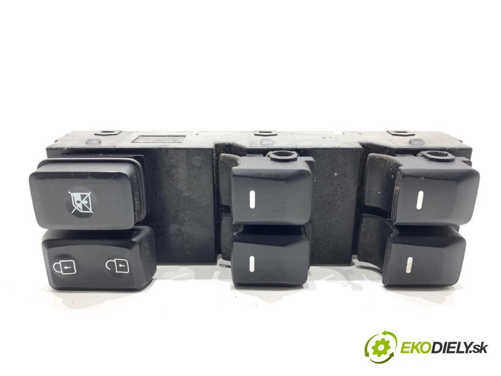 KIA SPORTAGE III SUV 2011 85 kW 1.7 CRDi 1685 přepínač oken 491490-1310 (Páčky pod volantem)