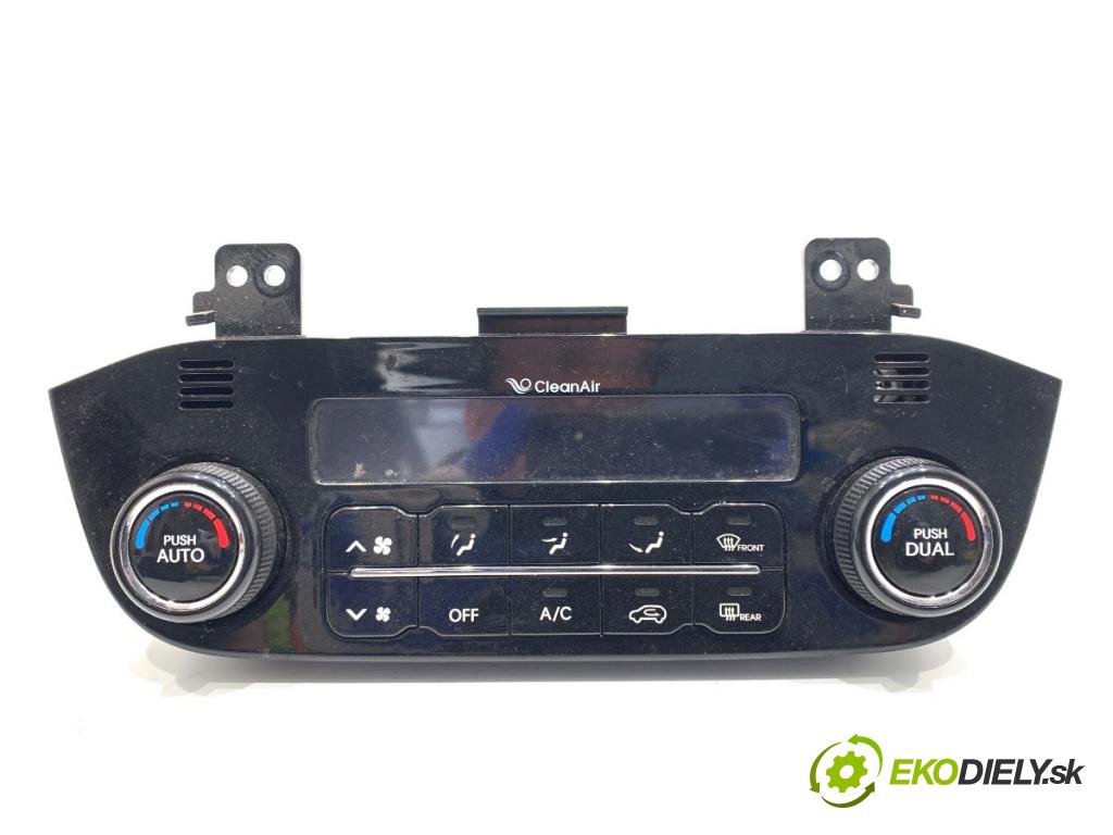 KIA SPORTAGE III SUV 2011 85 kW 1.7 CRDi 1685 Panel ovládaní topení 97250-3U101 (Páčky pod volantem)