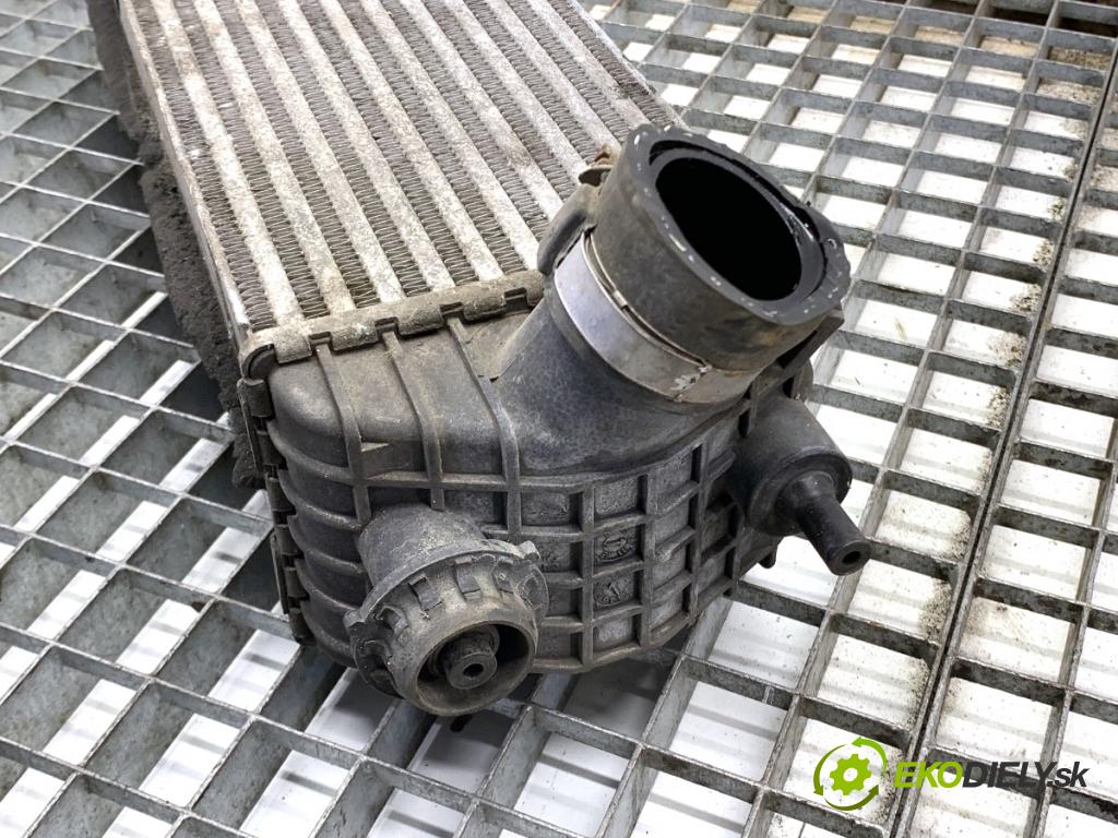 KIA SPORTAGE III SUV 2011 85 kW 1.7 CRDi 1685 intercooler 28270-2A850 (Intercooler (chladič nasávaného vzduchu))