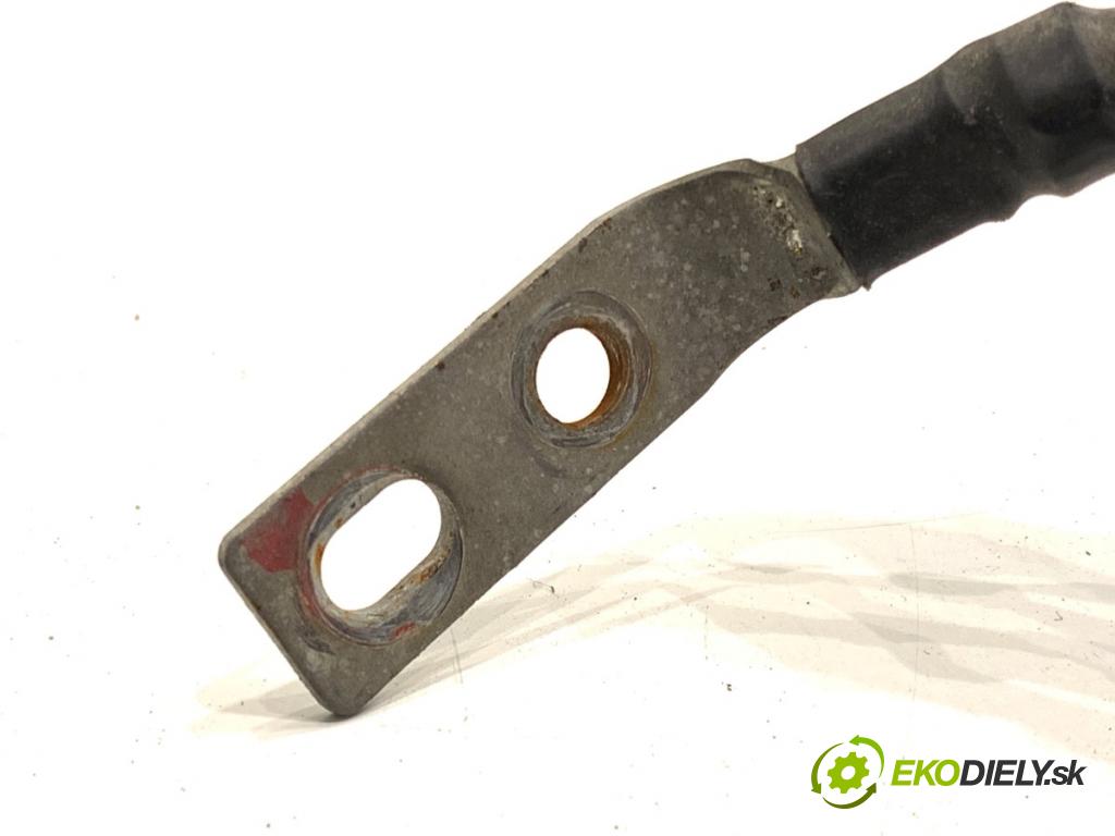 KIA SPORTAGE III SUV 2011 85 kW 1.7 CRDi 1685 svorka MINUS: 37180-3W100