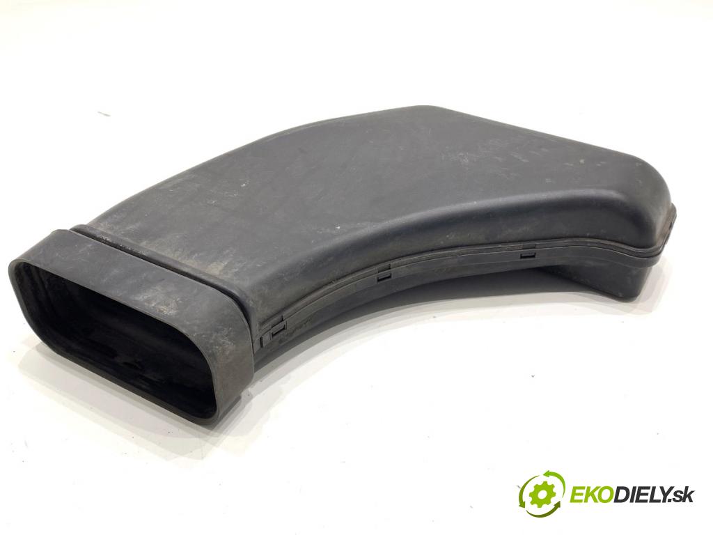 KIA SPORTAGE III SUV 2011 85 kW 1.7 CRDi 1685 Volant vzduchu 28210-2S000