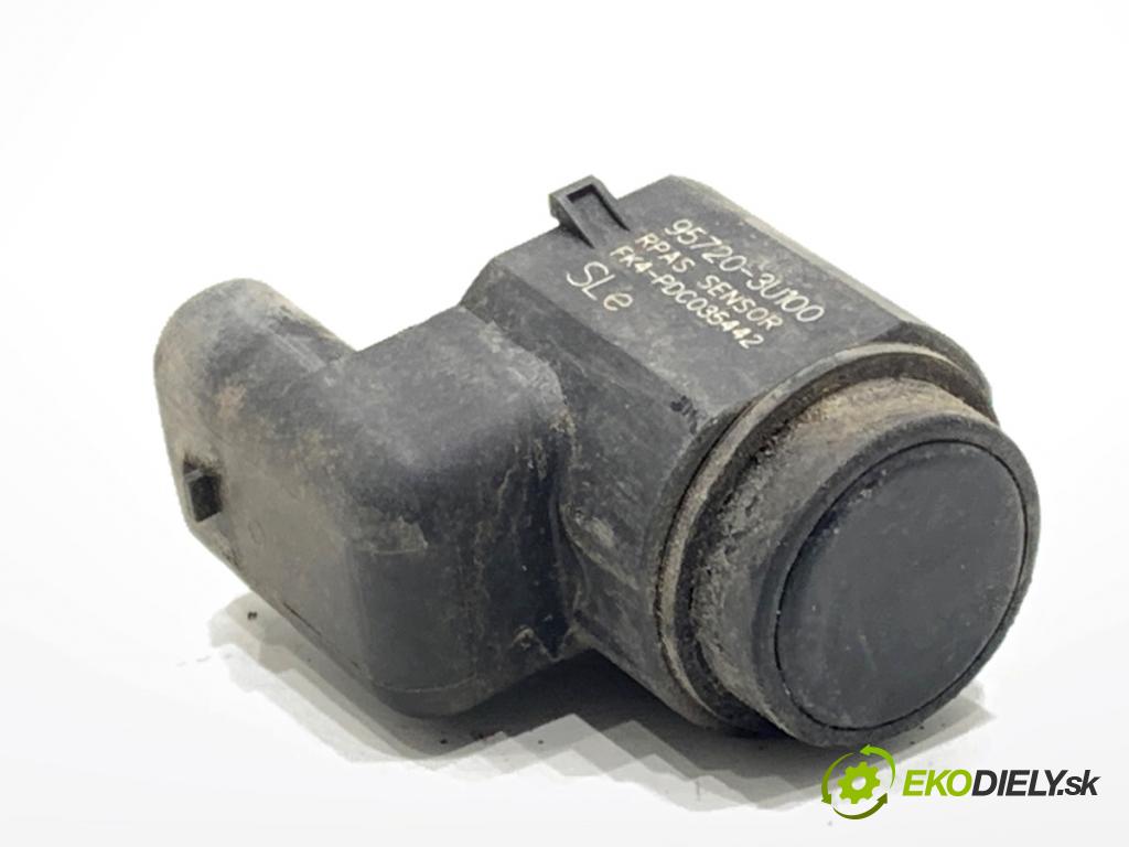 KIA SPORTAGE III SUV 2011 85 kW 1.7 CRDi 1685 Snímač PDC 95720-3U100