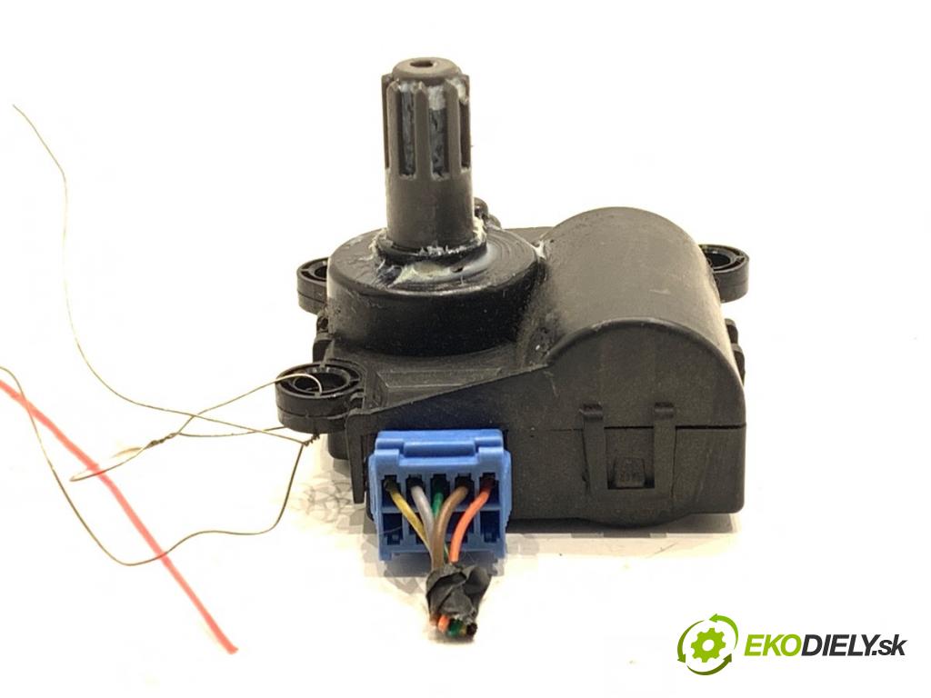 KIA SPORTAGE III SUV 2011 85 kW 1.7 CRDi 1685 Motor kúrenia D332-JY9AA02