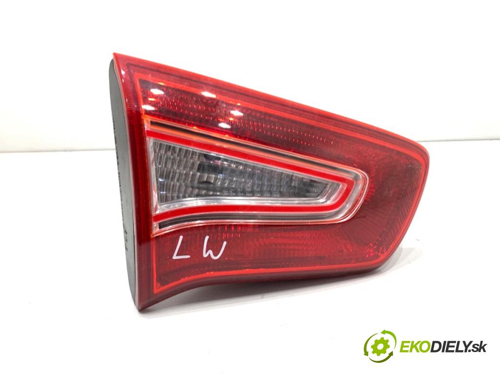 KIA SPORTAGE III SUV 2011 85 kW 1.7 CRDi 1685 Svetlo zad ľavá strana vnútorná  (Kľučka dverí ostatné)