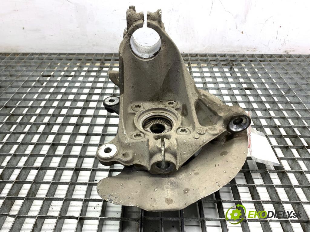 BMW F48 SUV 2017 110 kW sDrive 18 d 1995 náboj pravy predný 6876646