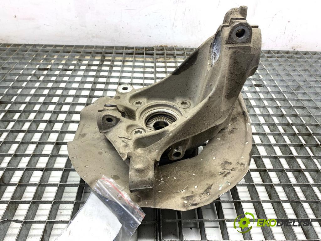 BMW F48 SUV 2017 110 kW sDrive 18 d 1995 náboj pravy predný 6876646