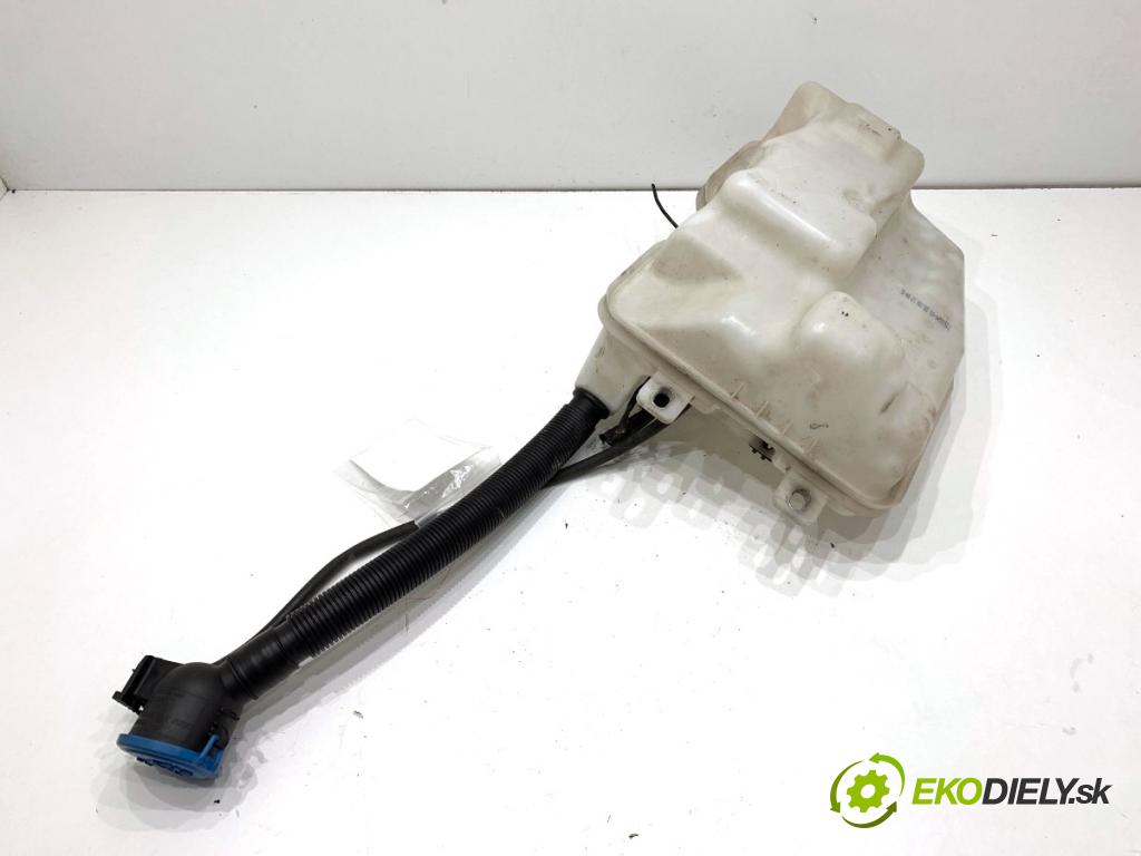 BMW F48 SUV 2017 110 kW sDrive 18 d 1995 Nádržka ostrekovačov 7369649