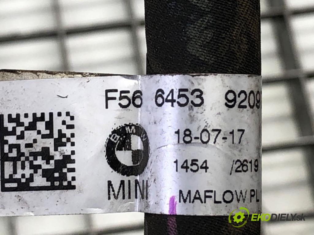 BMW F48 SUV 2017 110 kW sDrive 18 d 1995 rúrka klimatizácie 9209727 (Rúrka klimatizácie)