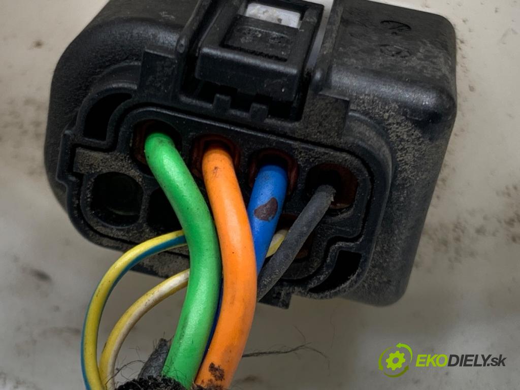 BMW F48 SUV 2017 110 kW sDrive 18 d 1995 Pumpa paliva 7300483