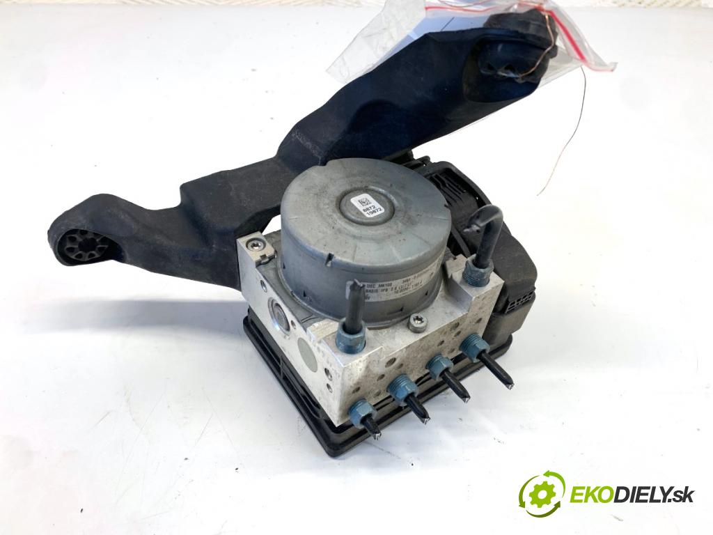 BMW F48 SUV 2017 110 kW sDrive 18 d 1995 pumpa ABS 6888042 6888043 (Pumpa ABS)