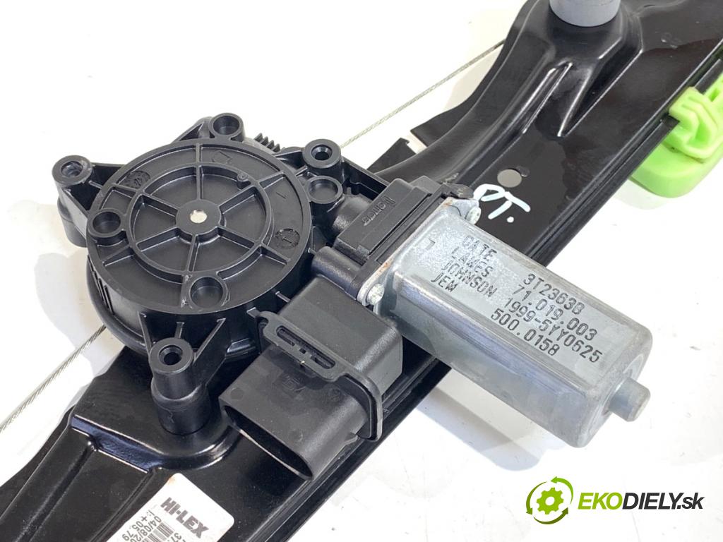 BMW F48 SUV 2017 110 kW sDrive 18 d 1995 mechanismus okna pravý zadní část 7463492