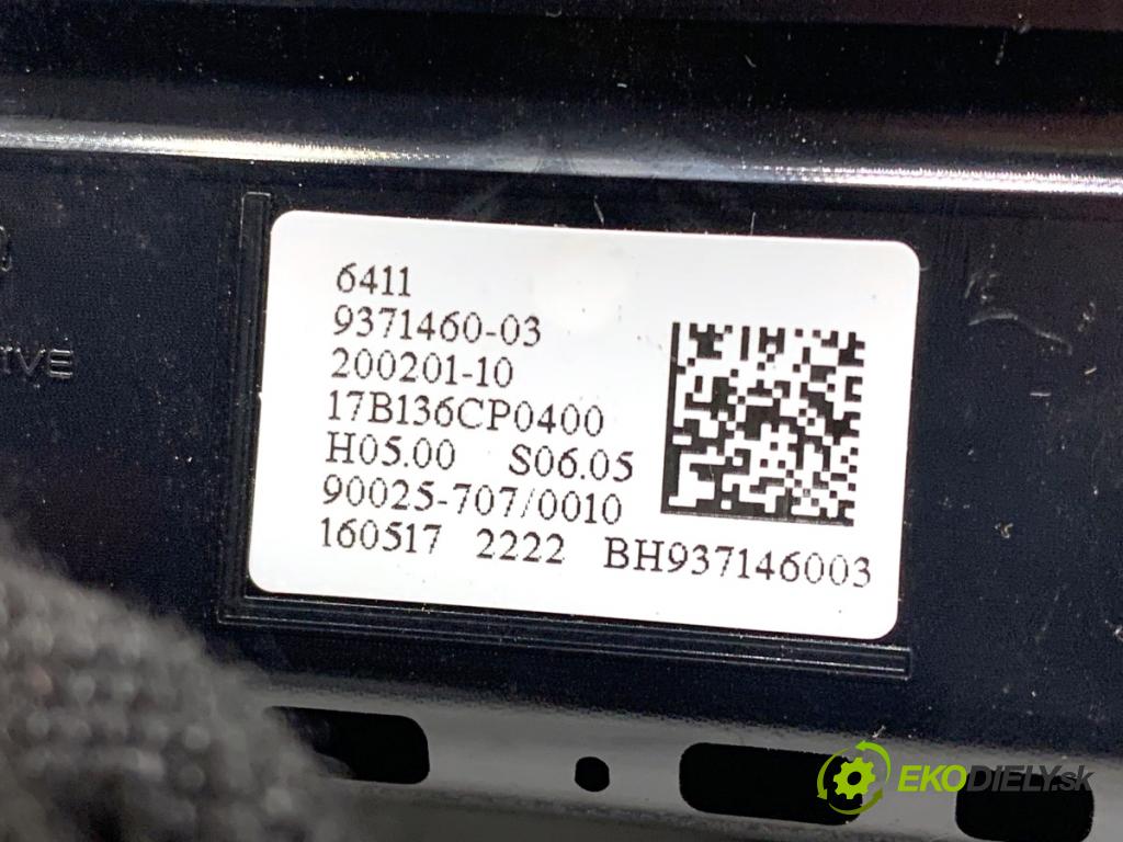 BMW F48 SUV 2017 110 kW sDrive 18 d 1995 Panel ovládania kúrenia 9371460 (Prepínacie páčky pod volantom)