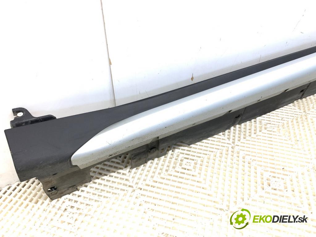 BMW F48 SUV 2017 110 kW sDrive 18 d 1995 lišta prahová levý 7332327