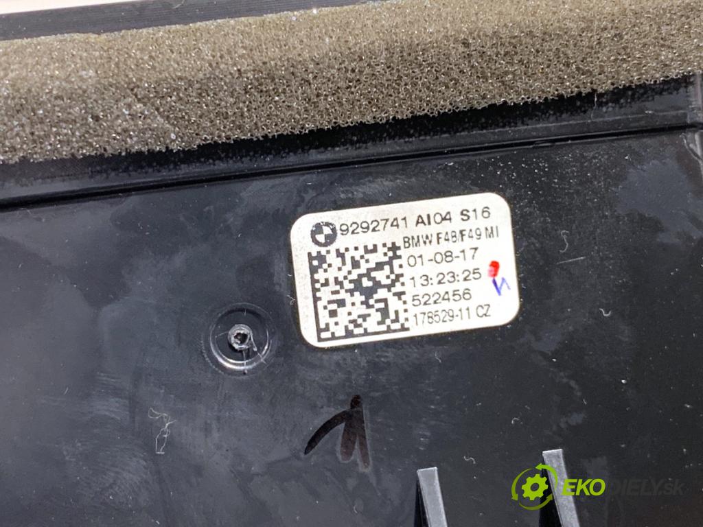 BMW F48 SUV 2017 110 kW sDrive 18 d 1995 Mriežky kúrenia predný 9292740 9292741