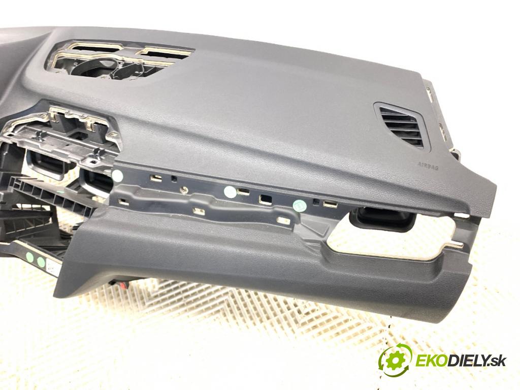 BMW F48 SUV 2017 110 kW sDrive 18 d 1995 palubní doska POLŠTÁŘ: spolujezdce 9332741