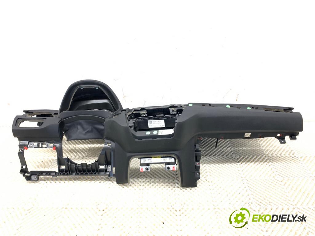 BMW F48 SUV 2017 110 kW sDrive 18 d 1995 palubní doska POLŠTÁŘ: spolujezdce 9332741