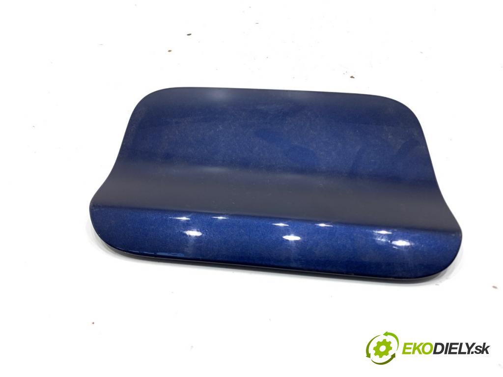 BMW F48 SUV 2017 110 kW sDrive 18 d 1995 Dvierka nádrže paliva  (Kľučka dverí ostatné)