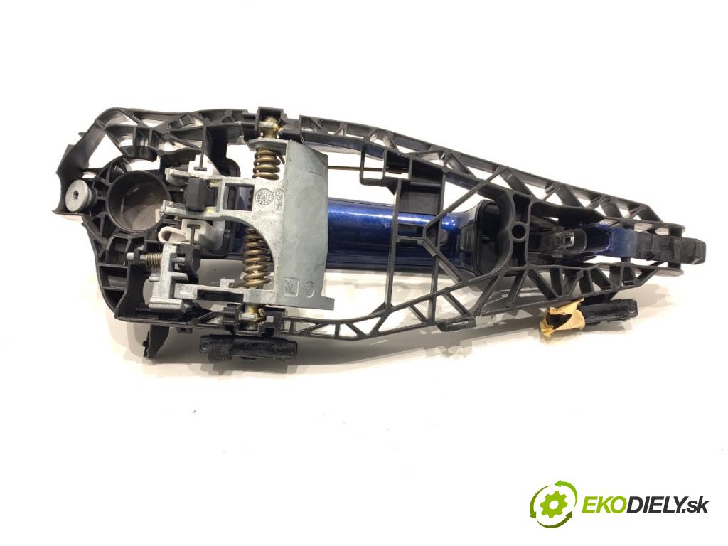 BMW F48 SUV 2017 110 kW sDrive 18 d 1995 Kľučka vonkajšia ľavy zad 7401209