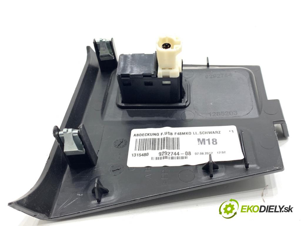 BMW F48 SUV 2017 110 kW sDrive 18 d 1995 HNÍZDO: USB 9292744