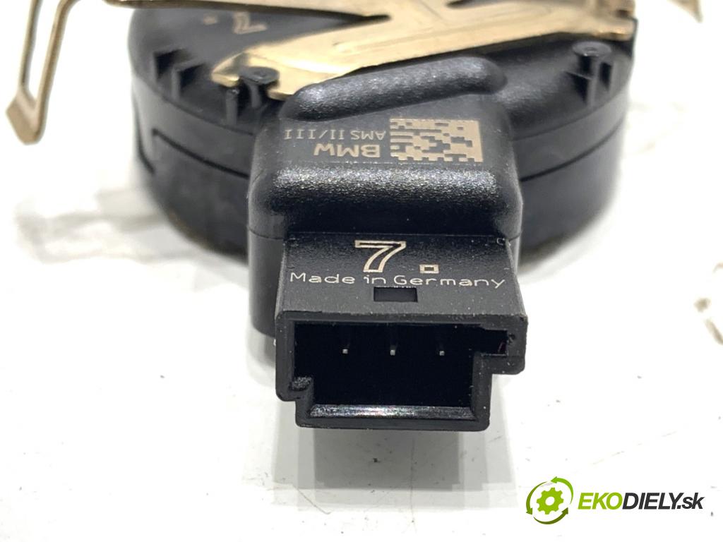 BMW F48 SUV 2017 110 kW sDrive 18 d 1995 Snímač dažďa 9861558 (Snímač dažďa)