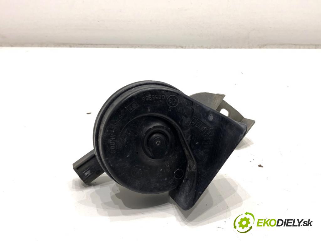 BMW F48 SUV 2017 110 kW sDrive 18 d 1995 klaksón 