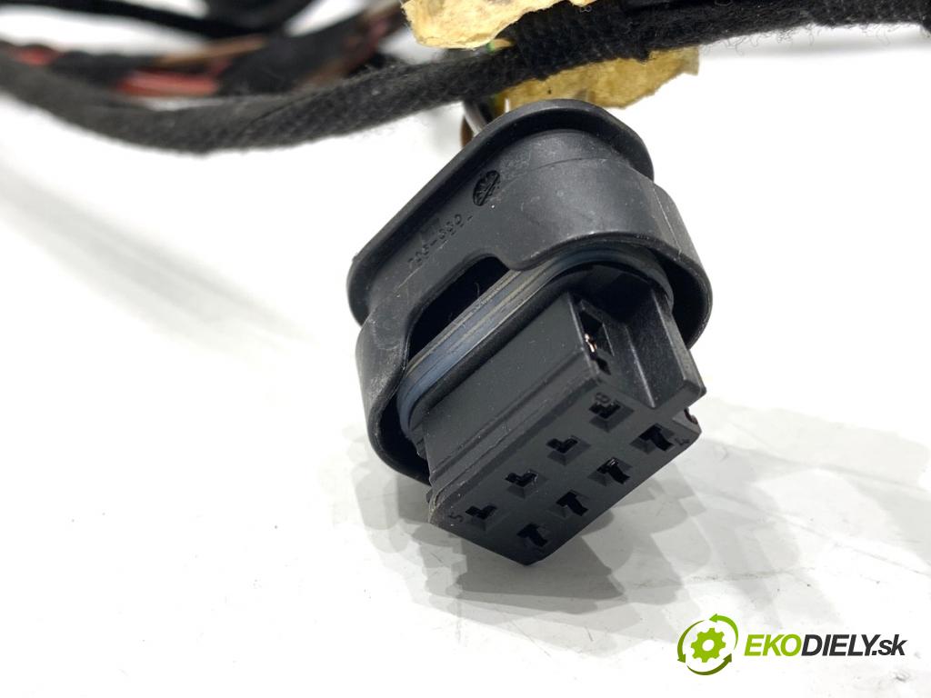 BMW F48 SUV 2017 110 kW sDrive 18 d 1995 Káblovačka Dvere zad pravy 6840096