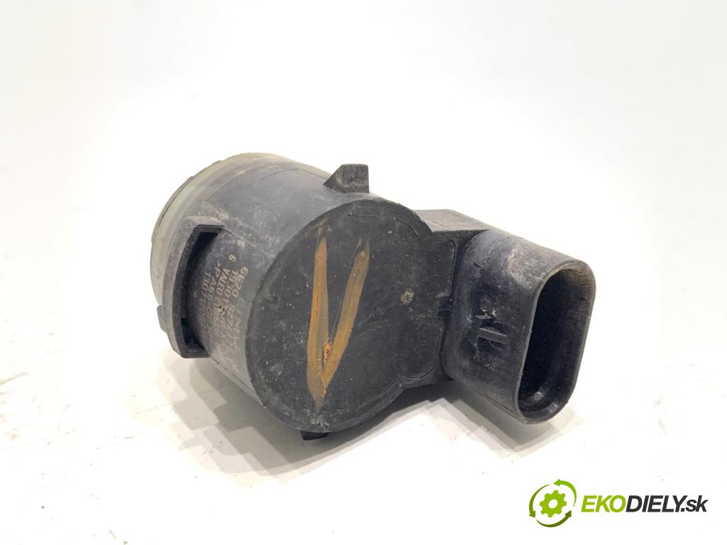 BMW F48 SUV 2017 110 kW sDrive 18 d 1995 Snímač PDC 9274428