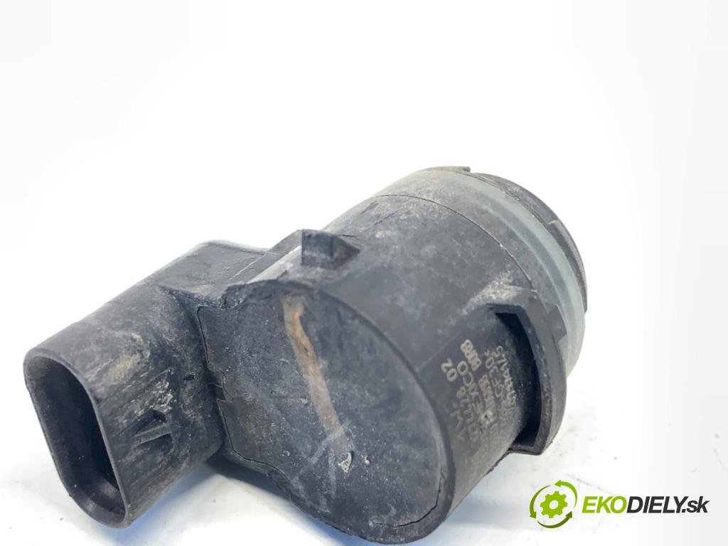 BMW F48 SUV 2017 110 kW sDrive 18 d 1995 Snímač PDC 9274428