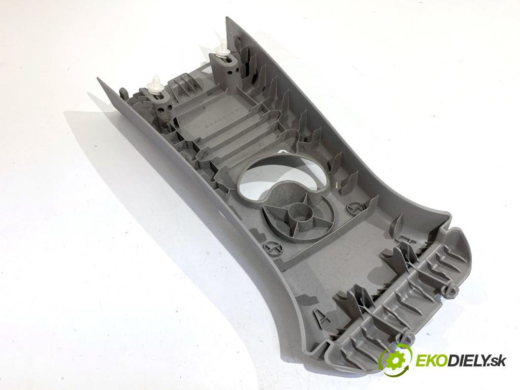 BMW F48 SUV 2017 110 kW sDrive 18 d 1995 Clona stĺpika B ľavy 7332815