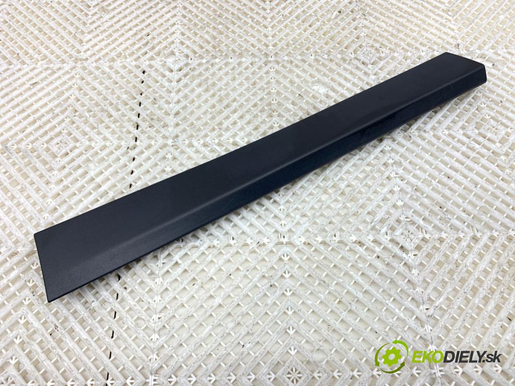 BMW F48 SUV 2017 110 kW sDrive 18 d 1995 lišta dveře levý zadní část 7352093