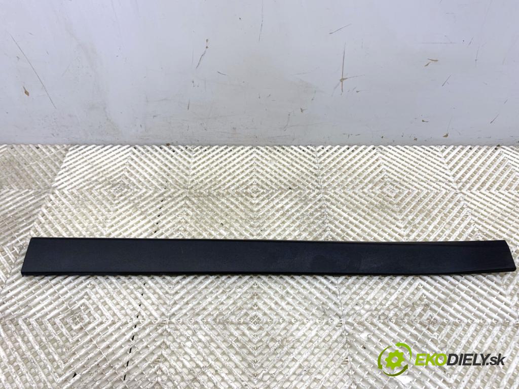 BMW F48 SUV 2017 110 kW sDrive 18 d 1995 Lišta Dvere pravy predný 7352092