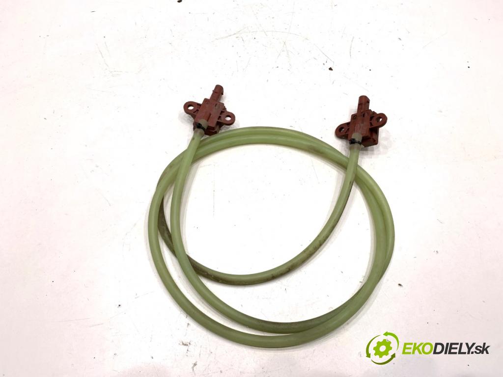 BMW F48 SUV 2017 110 kW sDrive 18 d 1995 Snímač OCHRANA: 9354290